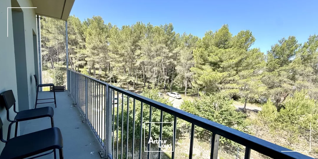 BUREAUX A LOUER SUR AIX EN PROVENCE AVEC VUE EXCEPTIONNELLE ET PARKINGS PRIVATIFS