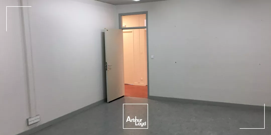 LOCAL D'ACTIVITE A LOUER - QUIMPER