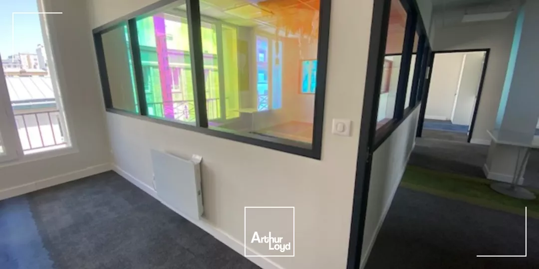 A LOUER PLATEAU DE BUREAUX 95 M² HYPER CENTRE VILLE BREST