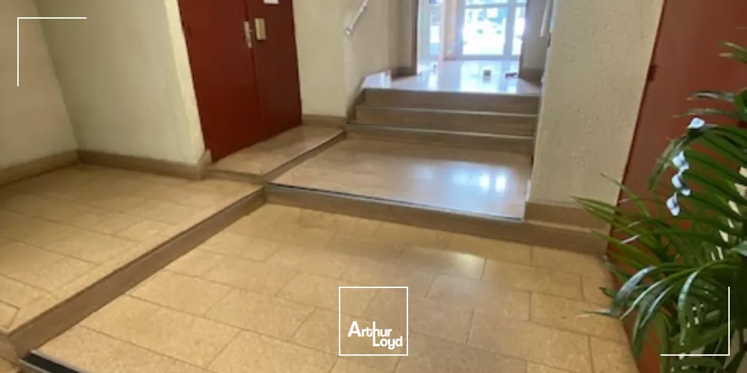 A LOUER PLATEAU DE BUREAUX 95 M² HYPER CENTRE VILLE BREST