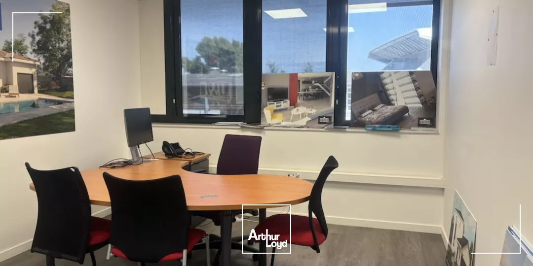 À LOUER : 1 lot de bureaux ERP situé au coeur du quartier du Technopole à Saint-Etienne