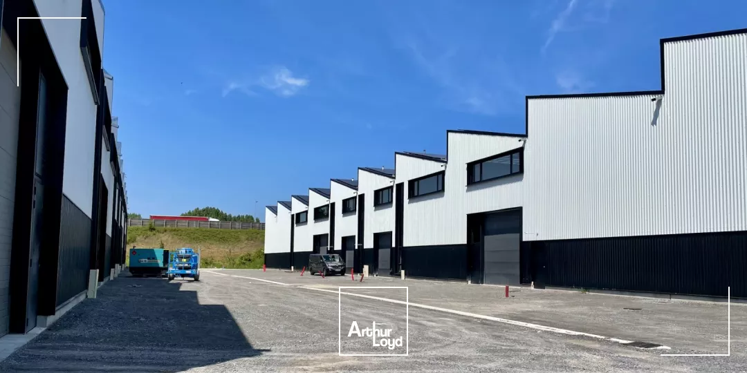 À LOUER - BUREAUX / ENTREPÔTS NEUFS EN ZI GRANDE SYNTHE 