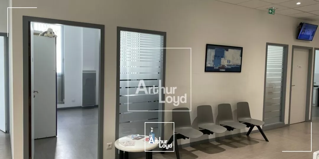 Bureaux idéalement placés à Lieusaint - Vente