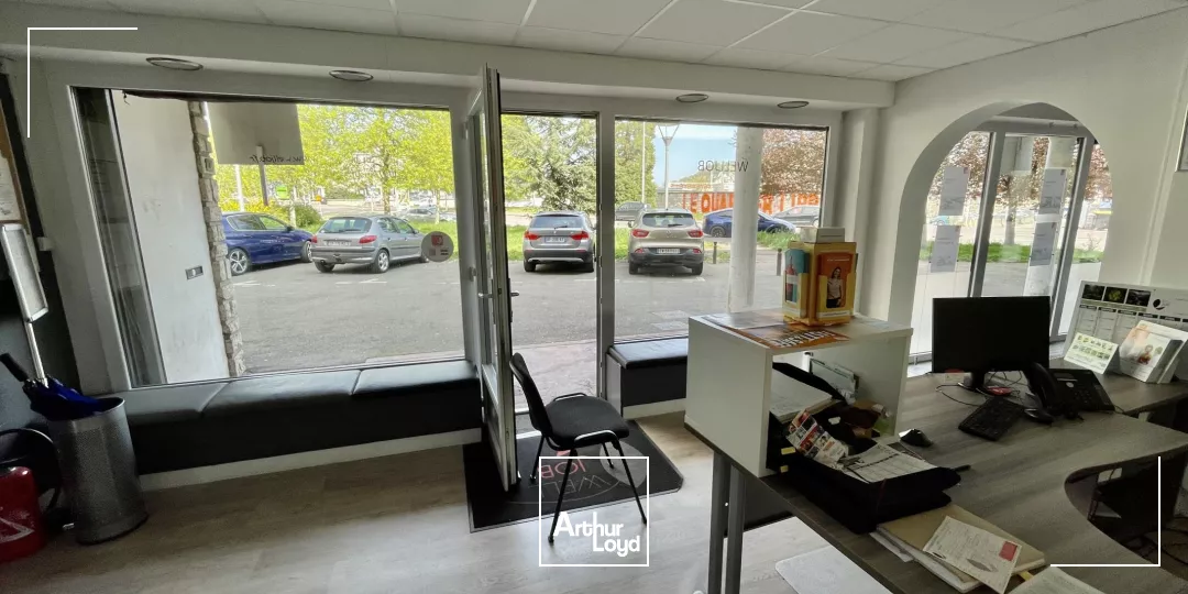 Locaux commerciaux à vendre à ROUEN 76100