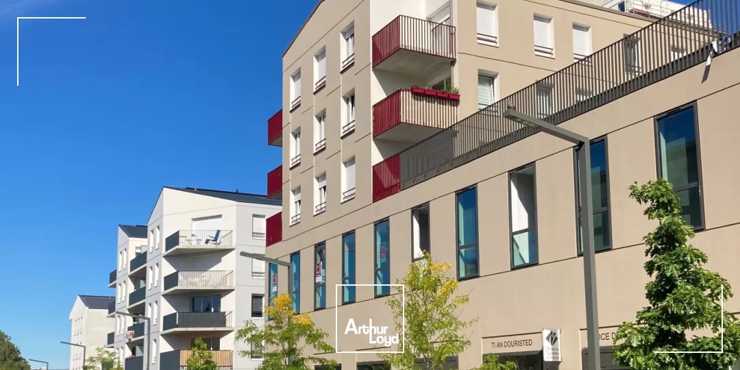 A LOUER CELLULES COMMERCIALES GARE DE LORIENT