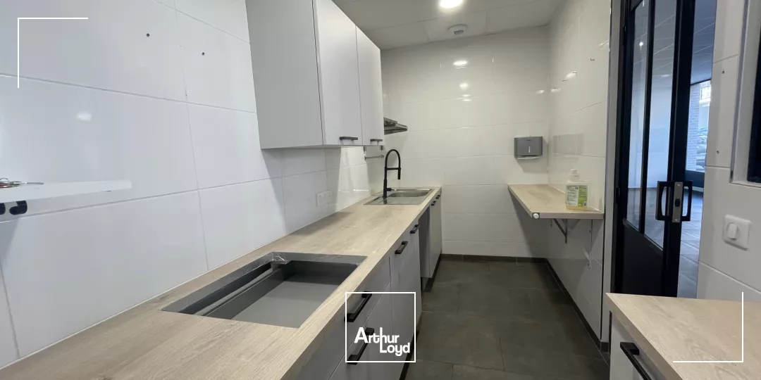 Locaux commerciaux à louer à EVREUX 27000