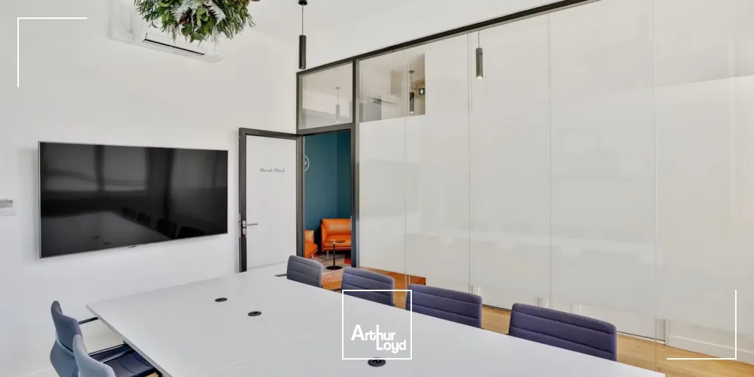 Bureaux A Louer - Deskeo Franklin Roosevelt