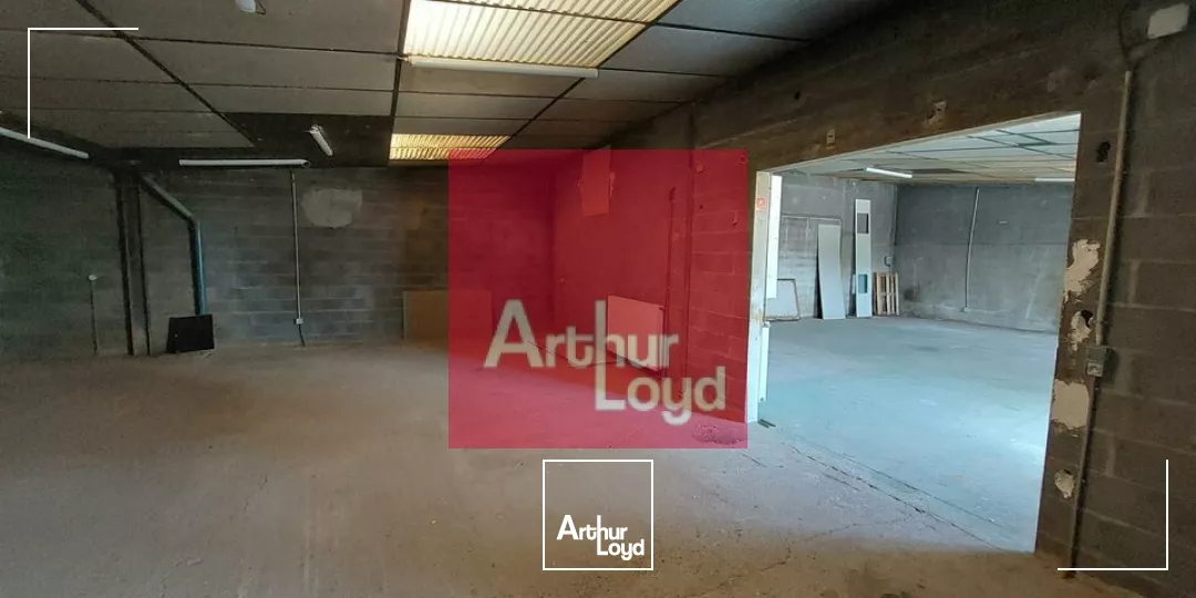 COURNON A LOUER LOCAL COMMERCIAL 560M² 