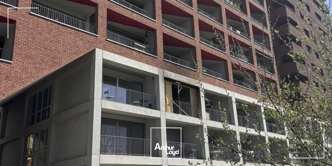 LOCAL COMMERCIAL à VENDRE de 375 m²