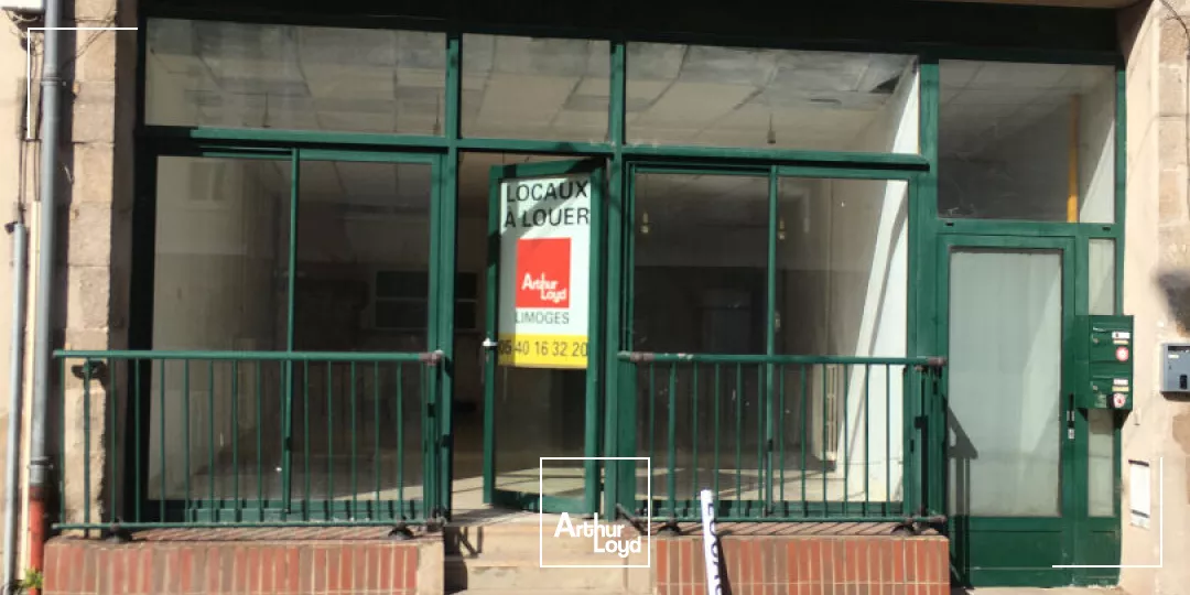 A vendre secteur Montjovis - Local commercial 100 m² - Restauration possible