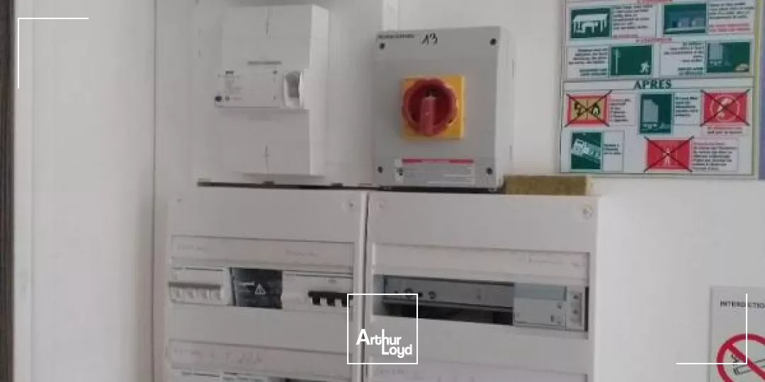 A LOUER Local commercial DILLON ROCADE