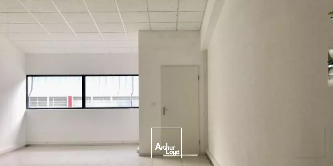 Bureaux Baie Mahault 54 m2