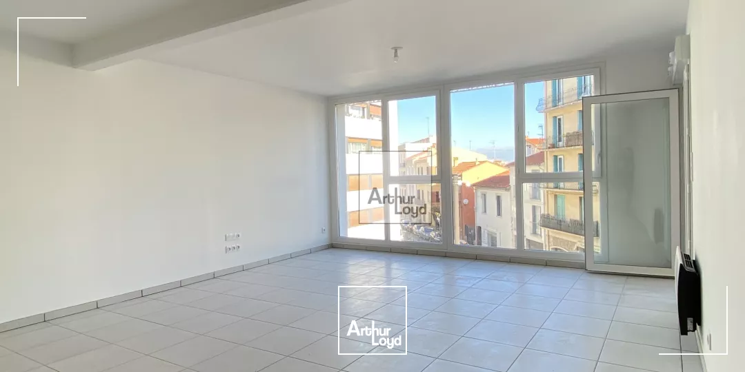 BUREAUX A VENDRE - CENTRE VILLE - 93 M2