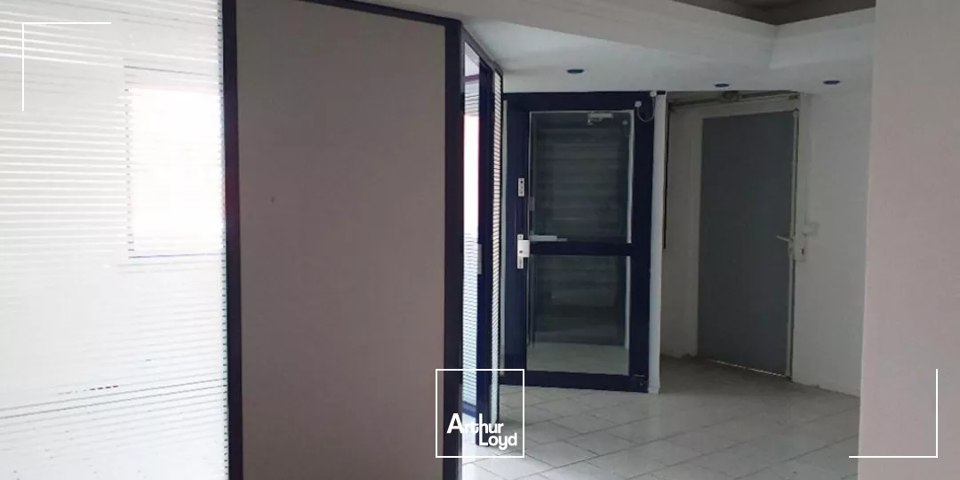 A VENDRE FORT-DE-FRANCE Local commercial 70 m2