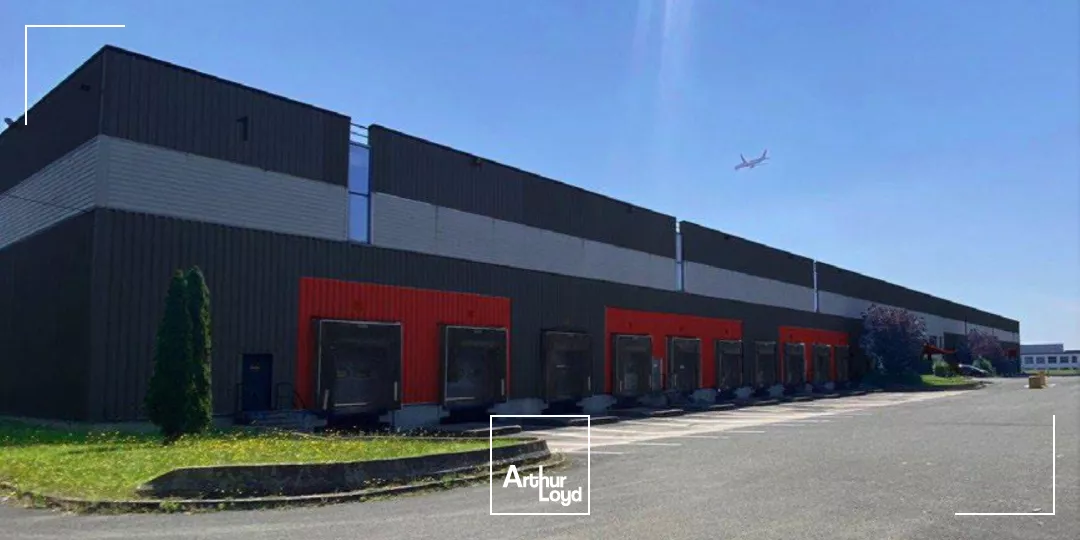 Entrepôts ICPE modulables à louer dès 8 115 m² - Goussainville, proximité Roissy CDG et Francilienne