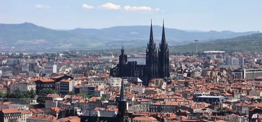 Investissement dans l’immobilier d’entreprise à Clermont-Ferrand