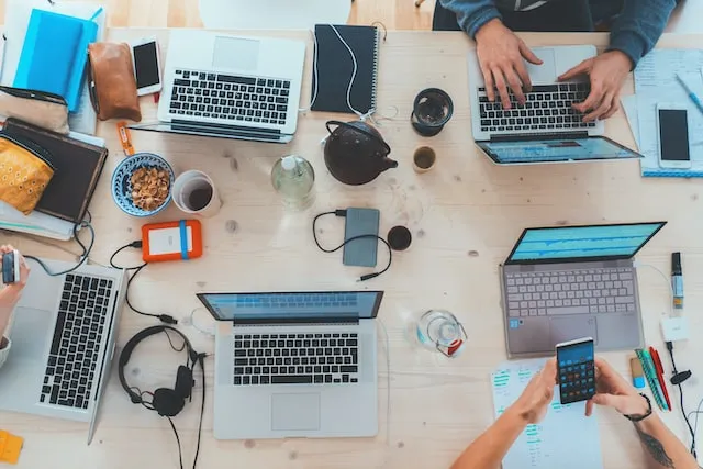 Travail au bureau
