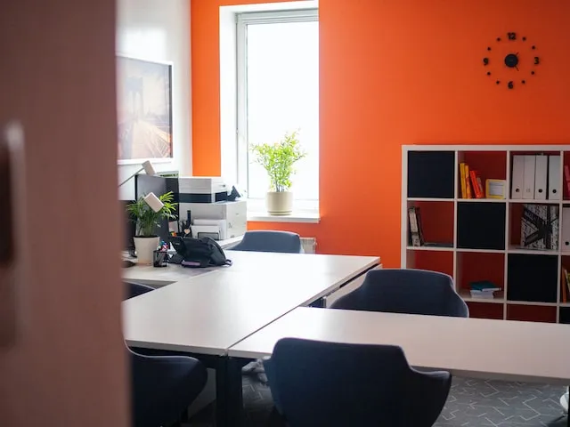 Intérieur bureaux opérés