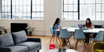 Flex Office une optimisation des espaces de bureaux qui peut impacter la QVT des salariés avantages et inconvenients