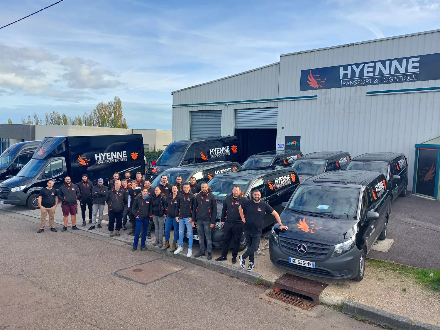 Hyenne Transport Dijon devant son nouveau local