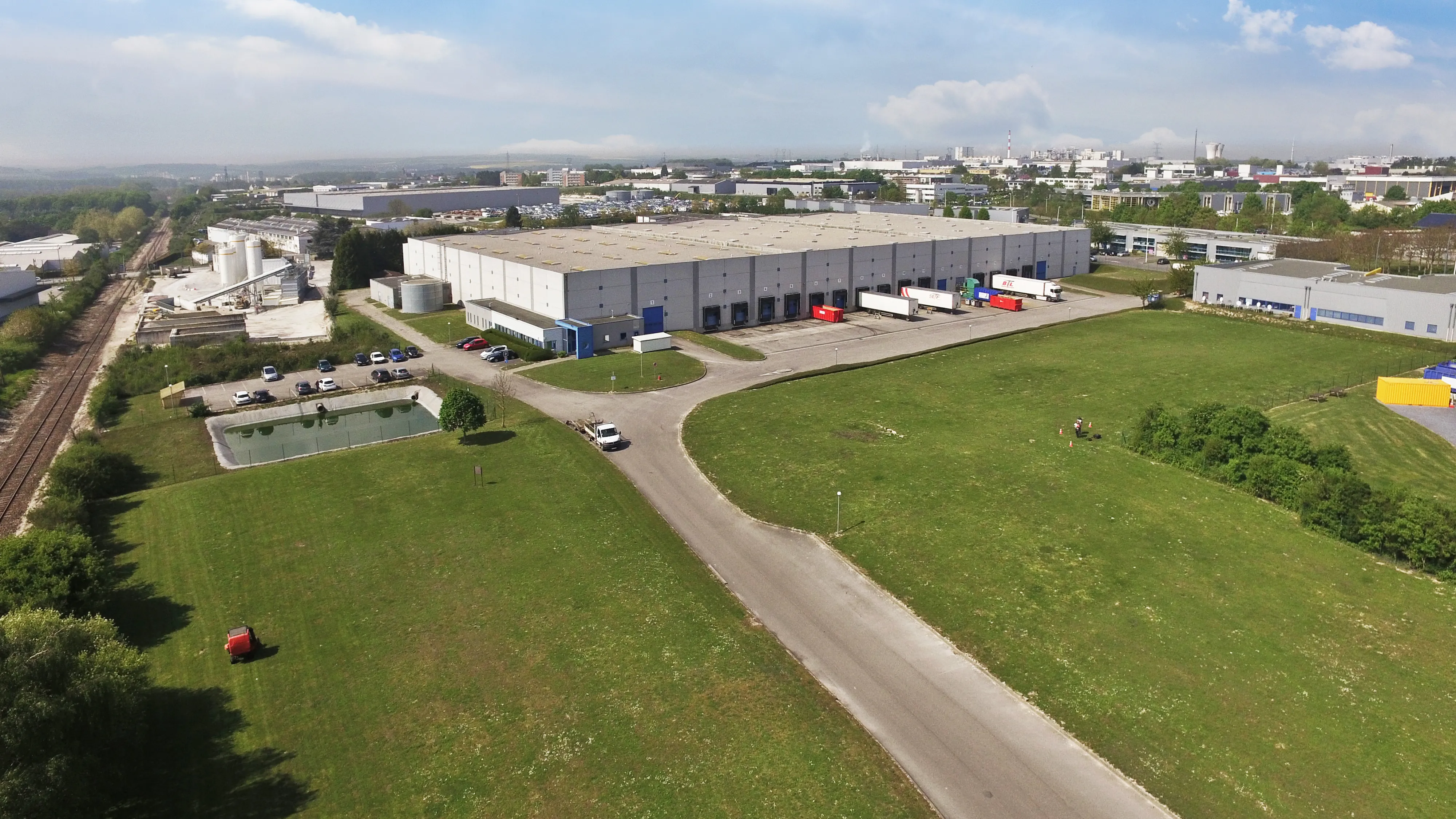 Arthur Loyd Logistique installe un transporteur sur la commune d'Amiens