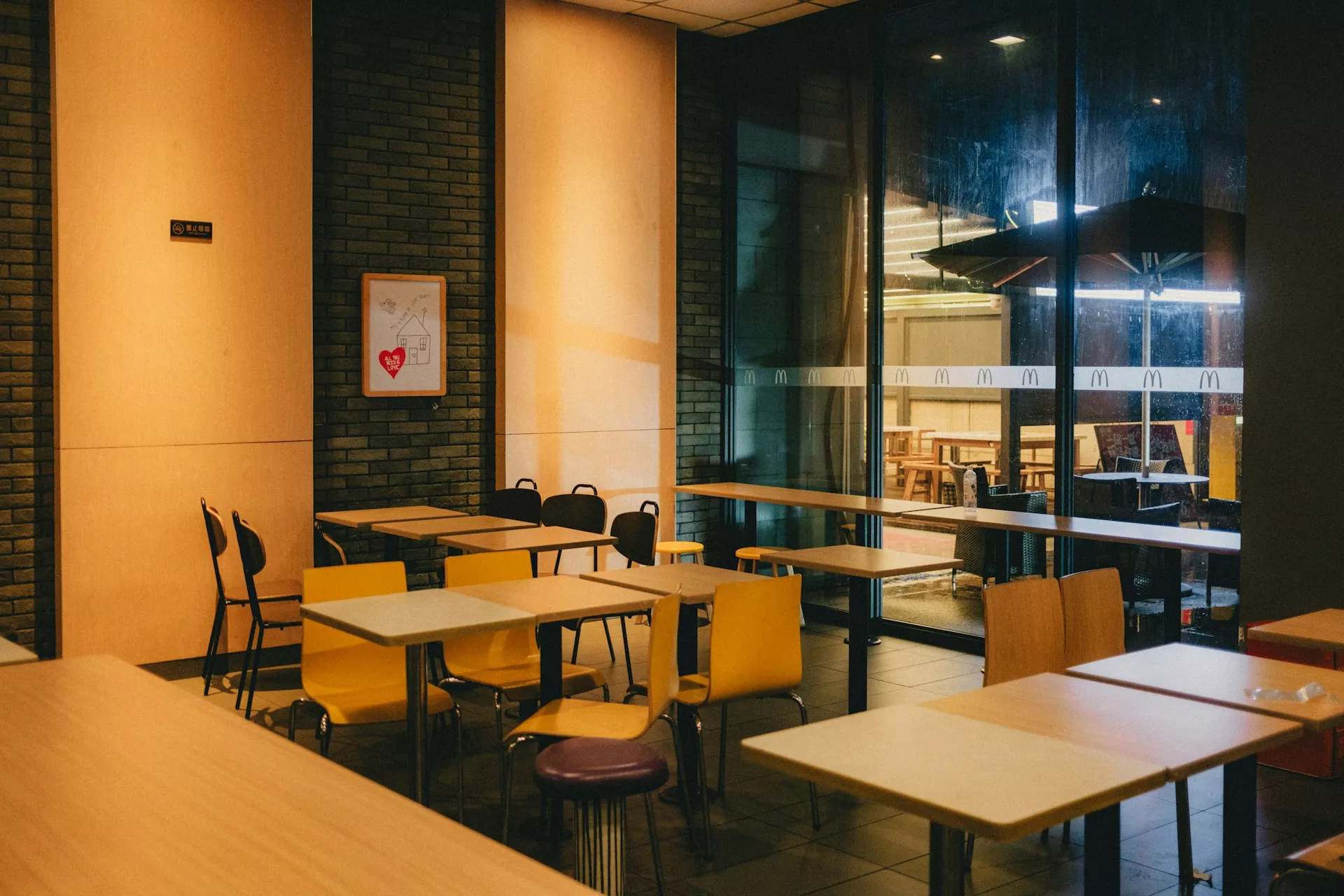 Couverture Livre Blanc Immobilier d'entreprise & révolution digitale