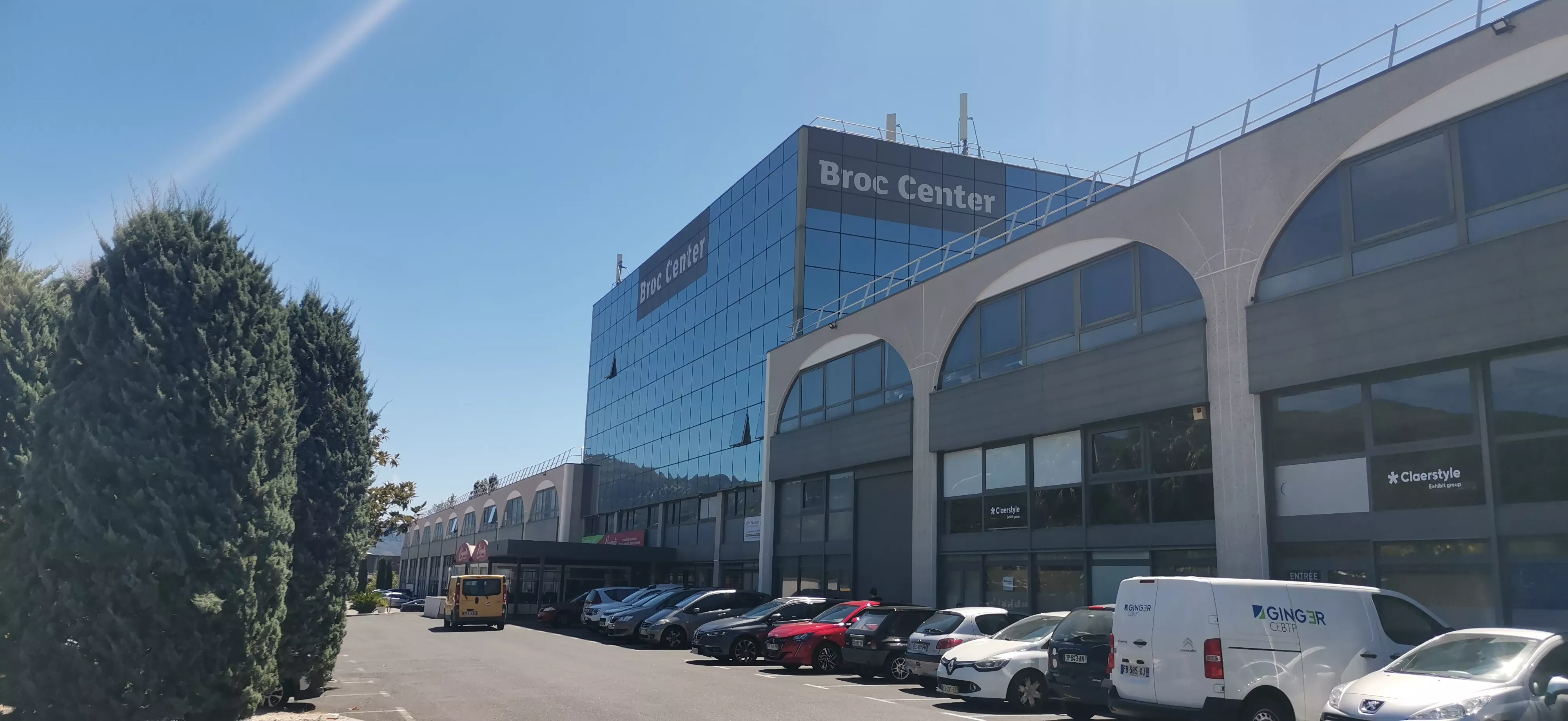Locaux mixtes Immeuble Broc Center à Carros