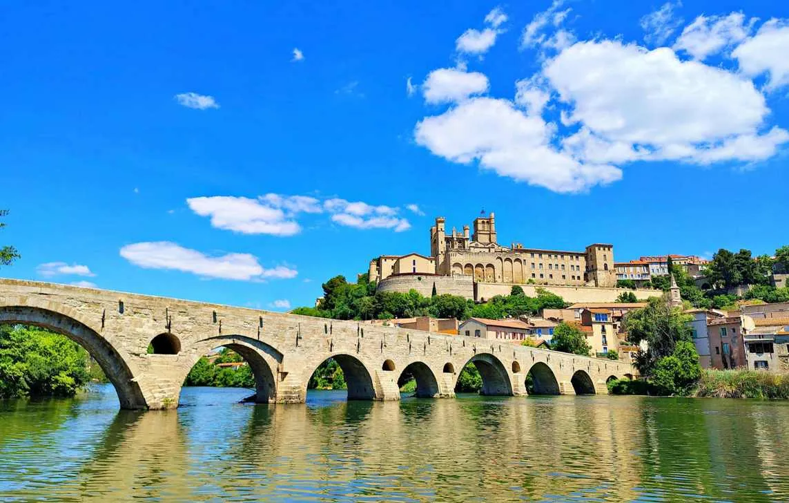 Béziers, quartier de l’Hours : l’entrée de ville revalorisée