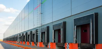 Entrepôts XXL : fin de cycle ou mutation stratégique ? Article par Arthur Loyd Logistique sur les entrepôts XXL en France : fin de cycle ou mutation stratégique ?