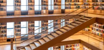 La grande bibliothèque à Clermont-Ferrand La grande bibliothèque à Clermont-Ferrand