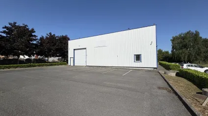 A LOUER LOCAL D'ACTIVITÉ 452 M2 FITZ JAMES - Offre immobilière - Arthur Loyd