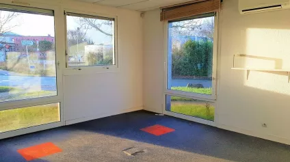 GRAND POITIERS FUTUROSCOPE - BUREAUX A LOUER DIVISIBLES 106 à 454m² - Offre immobilière - Arthur Loyd