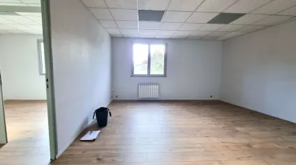 Poitiers - 60m² de bureaux à louer av Jacques Coeur - Offre immobilière - Arthur Loyd