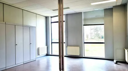 GRAND POITIERS - TECHNOPOLE DU FUTUROSCOPE BUREAUX A LOUER 49,51M² PROCHE ACCES ROUTIERS - Offre immobilière - Arthur Loyd