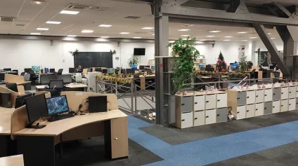 CHASSENEUIL DU POITOU - 2129m² DE BUREAUX A LOUER ET GRAND PARKING - Offre immobilière - Arthur Loyd