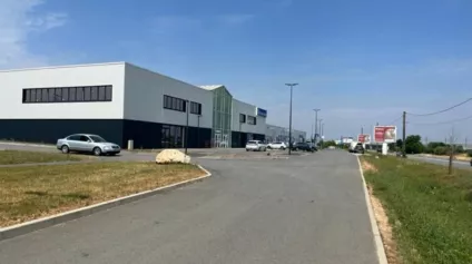 A LOUER BUREAUX NEUFS ZI REPUBLIQUE / POITIERS NORD 650m² - Offre immobilière - Arthur Loyd