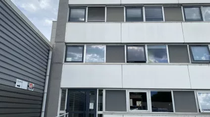 ECHIROLLES BUREAUX A LOUER DE 86M² EN ENTRESOL - Offre immobilière - Arthur Loyd