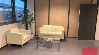 WORK OFFICES A VENDRE - Offre immobilière - Arthur Loyd