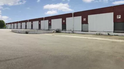 Locaux d'activité à louer à ERAGNY 95610 - Offre immobilière - Arthur Loyd