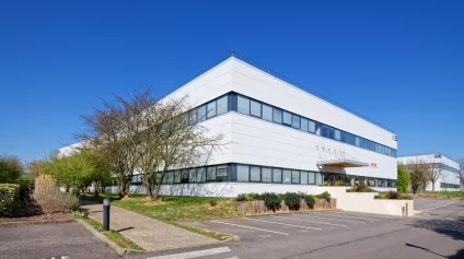 MOSAIC PARC - ACTIVITE / BUREAUX 2231 m² divisibles 456 M² - Offre immobilière - Arthur Loyd