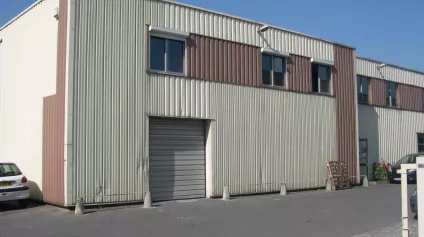 Cellules d'activités à louer à partir de 216m² - Offre immobilière - Arthur Loyd