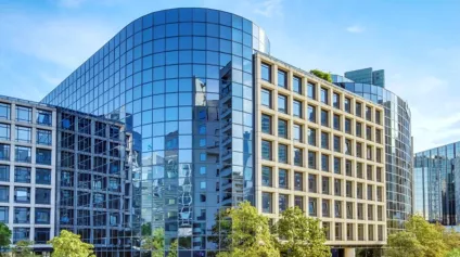 Espaces de bureaux fonctionnels à proximité de la dalle de la Défense - Offre immobilière - Arthur Loyd