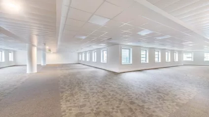 Openspace entièrement rénové au pied de la Défense - Offre immobilière - Arthur Loyd