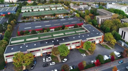 A LOUER : atelier-bureaux à partir de 612 m² - ZI Coudray Blanc-Mesnil - Rénové - A1/A3/RER B - HSP 6m - Offre immobilière - Arthur Loyd