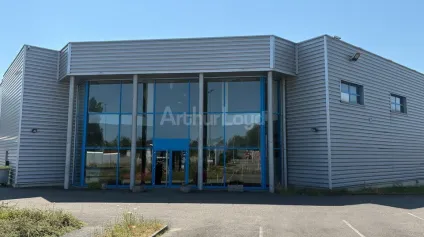LOCAL COMMERCIAL à LOUER de 2535 m² - Offre immobilière - Arthur Loyd