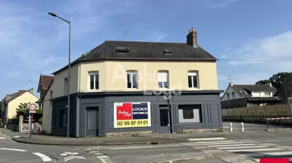 BRUZ - BUREAUX A LOUER - 155 M² - PROCHE ZONE COMMERCIALE - Offre immobilière - Arthur Loyd