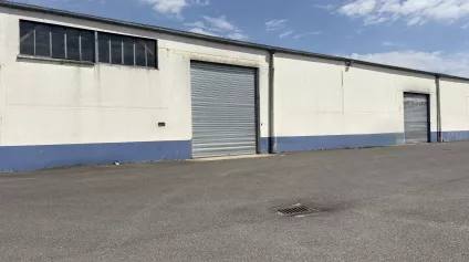 Cellule d'activités à louer - 1 500 m2 - ZI d'Ingré / Saint Jean de la Ruelle - ADELIS - Offre immobilière - Arthur Loyd