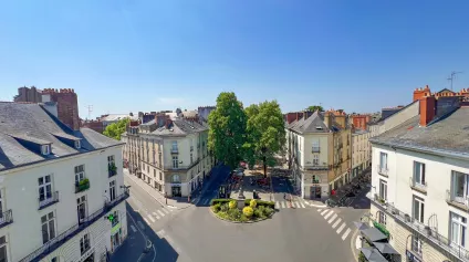 BUREAUX HAUT DE GAMME A VENDRE / A LOUER - NANTES CENTRE DELORME - Offre immobilière - Arthur Loyd