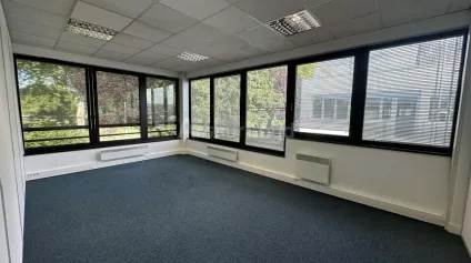 BUREAUX à LOUER de 361 m² - Offre immobilière - Arthur Loyd