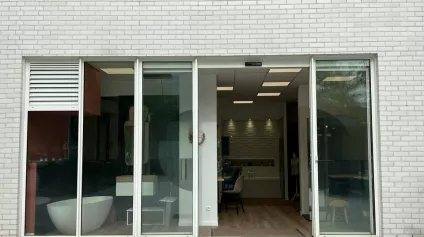 TOURS NORD MONCONSEIL COMMERCE A LOUER 70 M² PROXIMITE TRAMWAY - Offre immobilière - Arthur Loyd